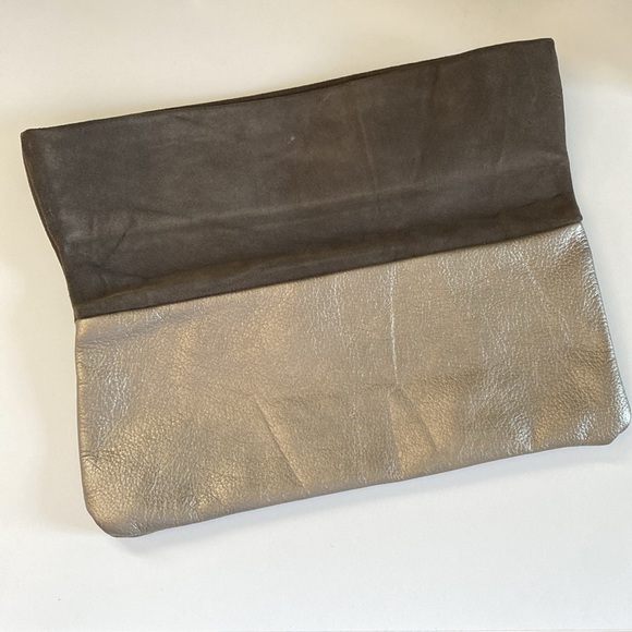 Two Hippies leather and suede clutch - Picture 2 of 9